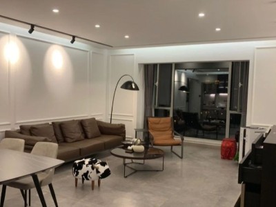 �����ε��Լ������ã� ���Ǽ��˺���