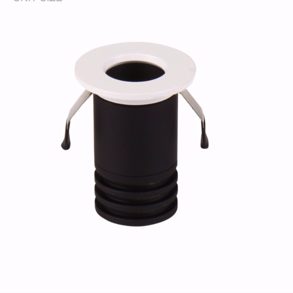 �ٻ�С������ƹ̶�